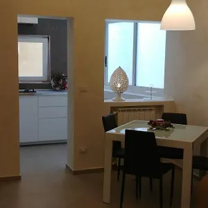 Pasubio 188 - Casa Gioia , Bari Olaszország